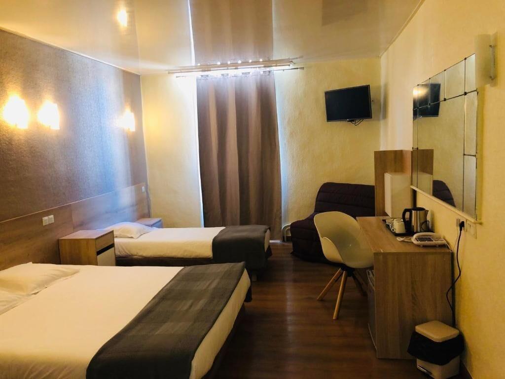 Empire Hotel Nîmes Eksteriør bilde