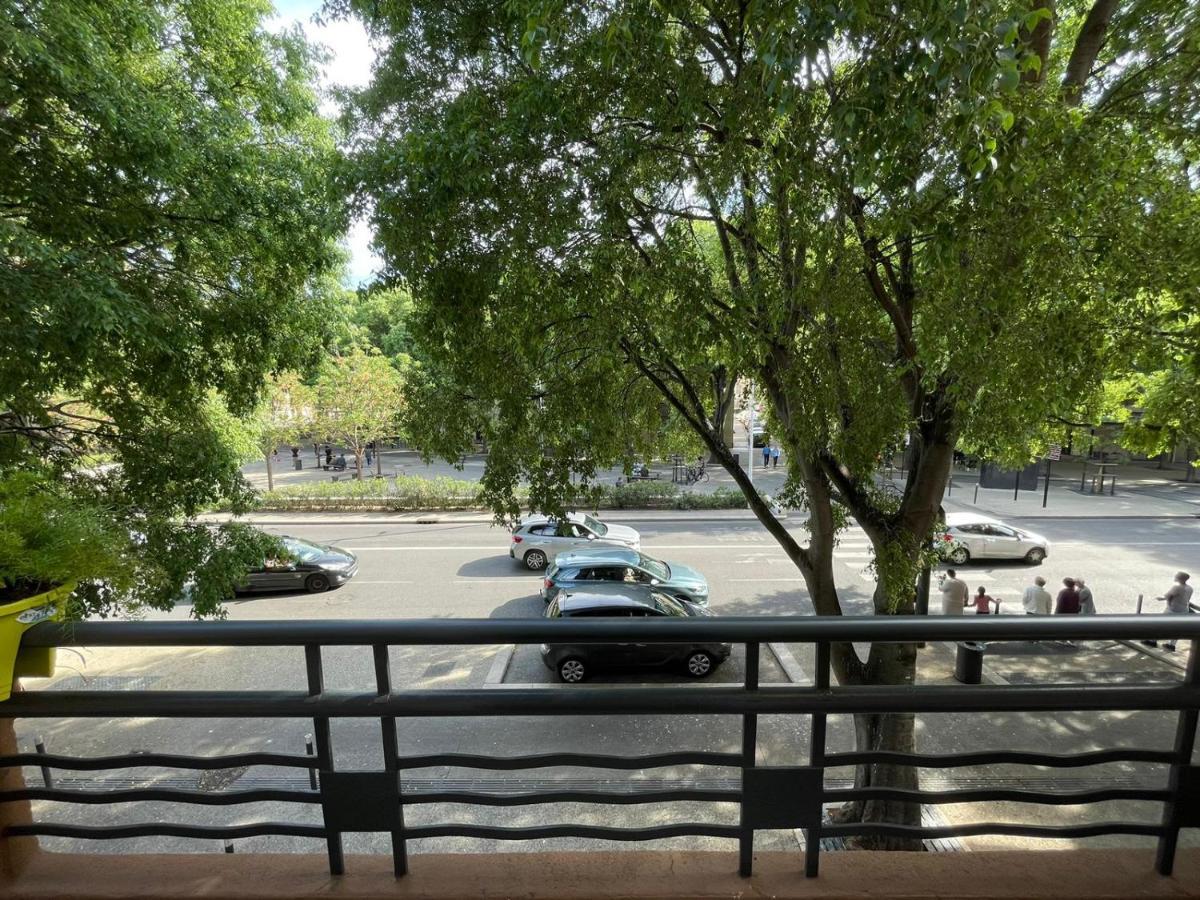 Empire Hotel Nîmes Eksteriør bilde
