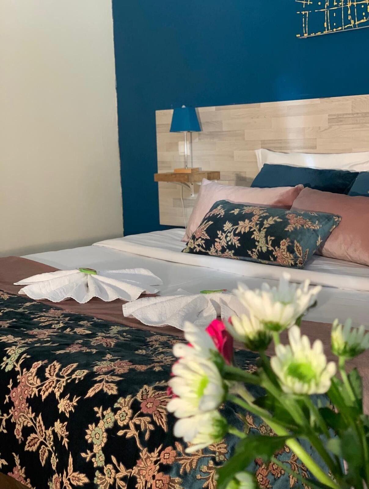 Empire Hotel Nîmes Eksteriør bilde