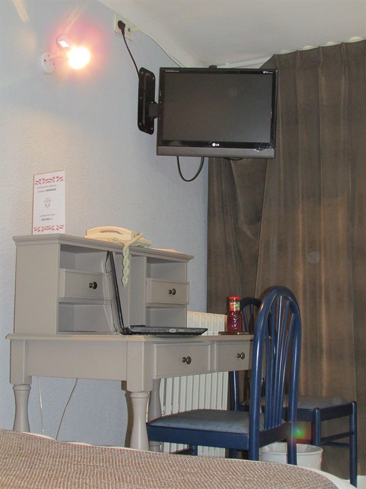 Empire Hotel Nîmes Eksteriør bilde